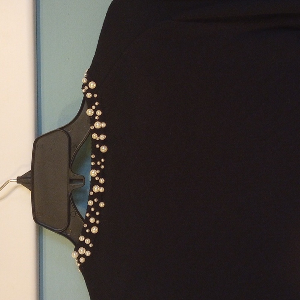 Ellen Tracy Valero Sweater with Pearl Trim - Picture 6 of 7